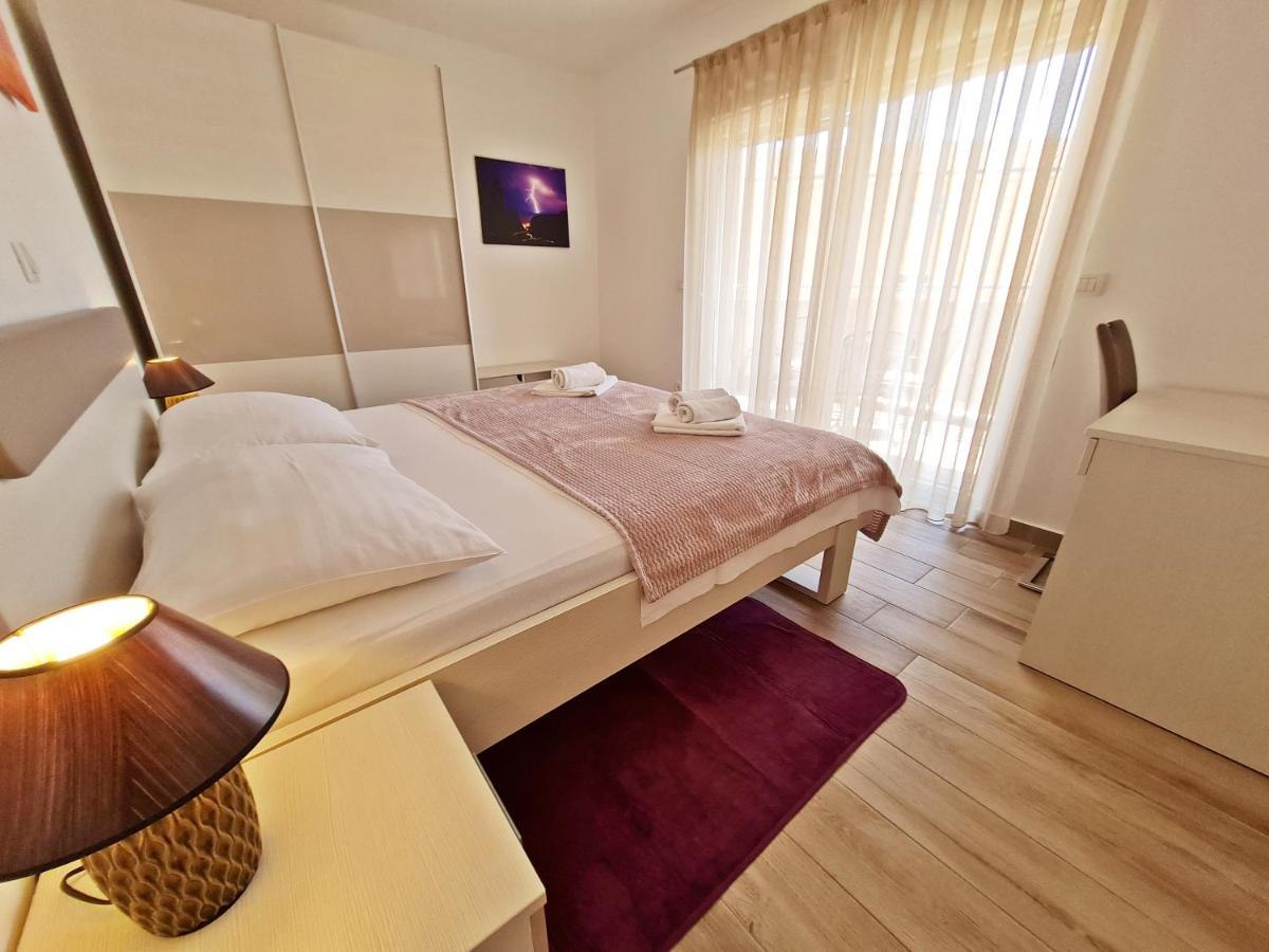 Ab Villa Подстрана Екстер'єр фото