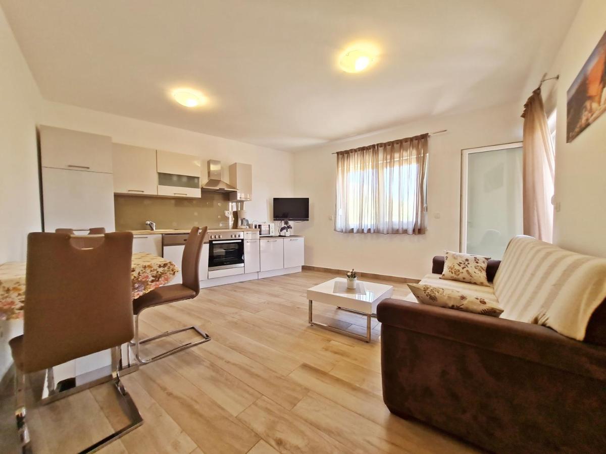 Ab Villa Подстрана Екстер'єр фото